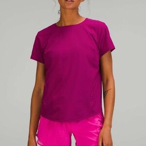 Lululemon Lightweight Stretch Magenta Purple Running Shirt